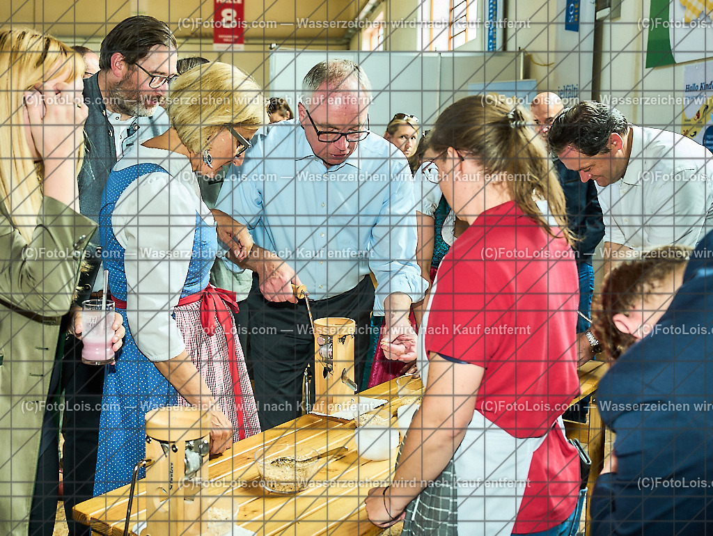 ALP9537_MESSE_LAND-FORST-JAGD_Pernkopf Stephan | (C)FotoLois.com, Alois Spandl, WIESELBURGER MESSE LAND-FORST-JAGD, Eröffnung mit Messerundgang mit BM Norbert Totschnig, LH Johanna Mickl-Leitner, LH-Stv. Stephan Pernkopf, LLK Johannes Schmuckenschlager, GF Marion Heim, Hannes Heindl, Bgm. Josef Leitner, Bgm. Franz Rafetseder, ..., Do 6. Juni 2024.
