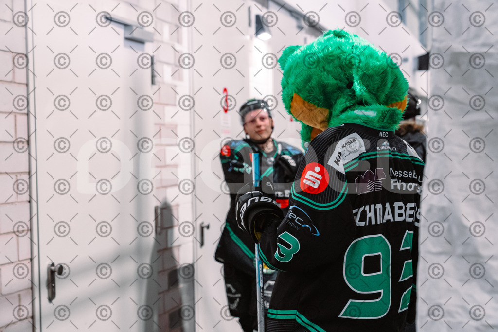 Alligators_vs_Peiting_25_11_2025-02 | Höchstadt Alligators Fotogalerie: Eishockey-Action aus Franken. Professionelle Spielfotos, Portraits & Stadionbilder zum Download. Jetzt entdecken! - Realisiert mit Pictrs.com