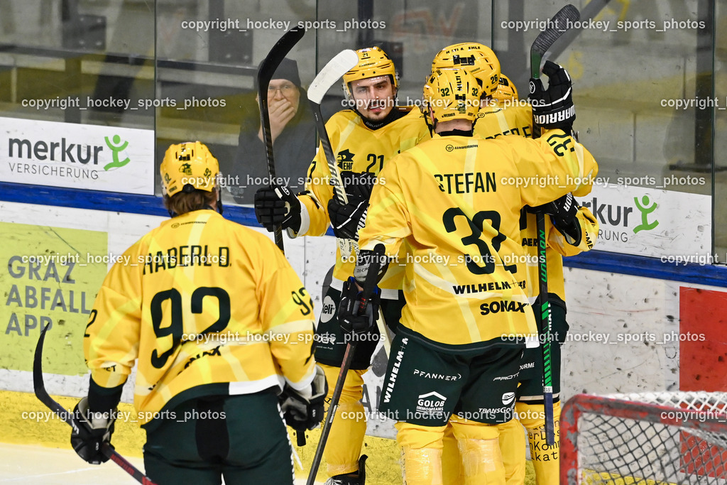 ATSE Graz vs. EHC Lustenau | #92 Haberl Dominic EHC Lustenau, #32 Stefan Daniel EHC Lustenau, Jubel EHC Lustenau Mannschaft, #23 Kandemir Adem EHC Lustenau, #21 Haberl Lucas EHC Lustenau, ATSE Graz vs. EHC Lustenau, ATSE Graz vs. EHC Lustenau am 14.02.2026 in Graz (Merkur Eishalle ), Austria, (Photo by Bernd Stefan)