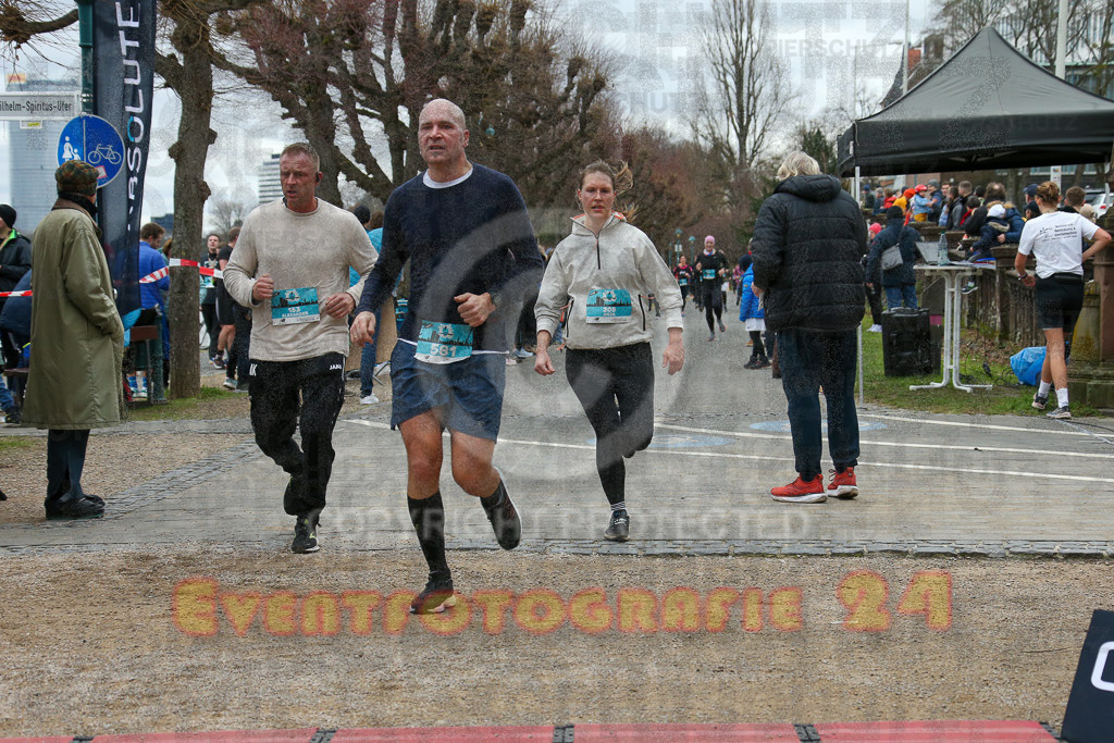 231231_1203_EX1_5376 | Sportfotografie im Rhein-Sieg Kreis, Köln, Bonn, NRW, Rheinland Pfalz, Hessen, etc. Unser Tätigkeitsfeld umfasst den Laufsport vom Volkslauf über den Marathon, Duathlon, Triathon bis zum Ultralauf wie Kölnpfad Ultra oder Schindertrail.