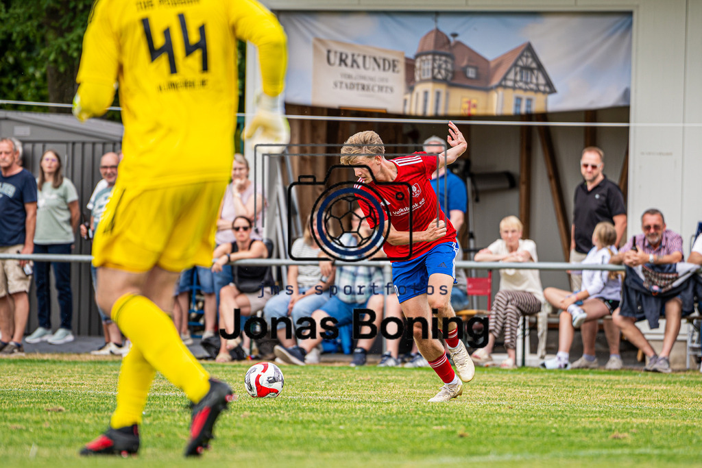 Fußball I Herren I Saison 2026-2027 I Landesliga Weser-Ems I 3. Spieltag I TV Dinklage - TuS Pewsum I 41073 | jns.sportfotos - Realisiert mit Pictrs.com