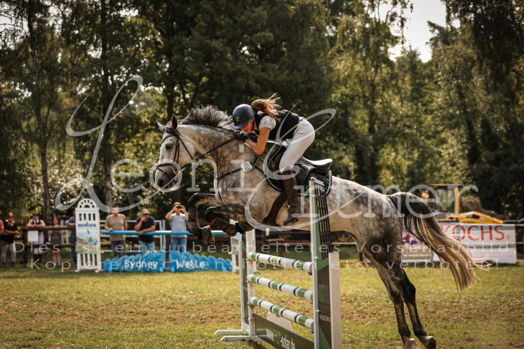 25.SaSpL00093 | Leoni Ertmer Photography - Realisiert mit Pictrs.com