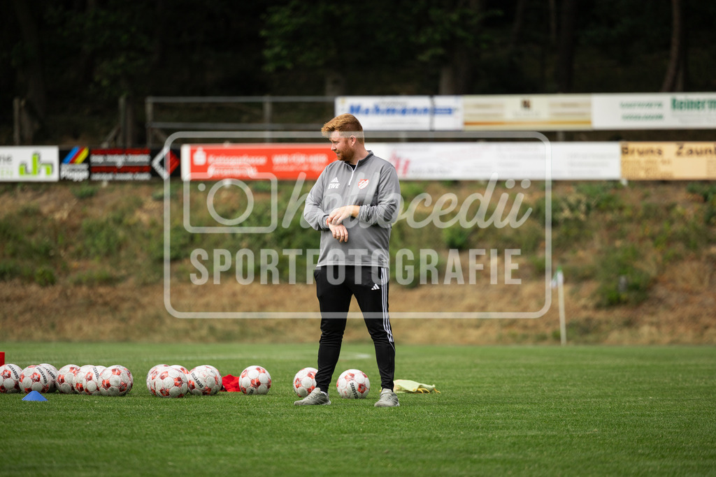 Fußball I Frauen I Testspiel I SpVg Aurich - DJK Arminia Ibbenbüren I 15238 | realhellocedii - Realisiert mit Pictrs.com