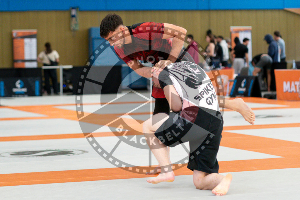 20240915PBB4248 | Athletes compete during the Grappling Industries’ grappling and Brazilian jiu-jitsu competition in Berlin, on September 15, 2024.