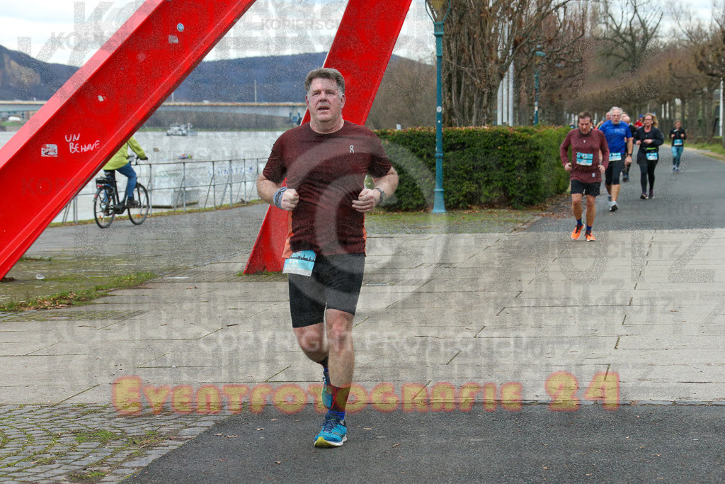 221231_1201_EX1_0122 | Sportfotografie im Rhein-Sieg Kreis, Köln, Bonn, NRW, Rheinland Pfalz, Hessen, etc. Unser Tätigkeitsfeld umfasst den Laufsport vom Volkslauf über den Marathon, Duathlon, Triathon bis zum Ultralauf wie Kölnpfad Ultra oder Schindertrail.