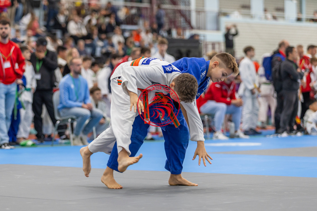 Internationaler Adler Cup 2024 | Foto vom Internationalen Adler Cup Judo Turnier im Sport- und Freizeitzentrum Kalbach im Oktober 2024 - Realisiert mit Pictrs.com
