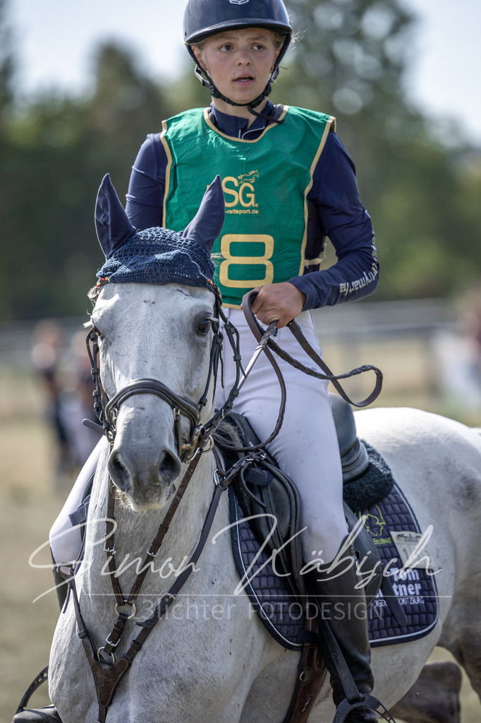 20250907-_3LI1990 | Tierfotografie Pferde, Hunde, Katzen, Haustiere.
Turnierfotografie Reitturniere, Reiten, Springreiten, Dressur in Hanau, dem Main-Kinzig-Kreis und dem Rhein-Main- Gebiet um Frankfurt