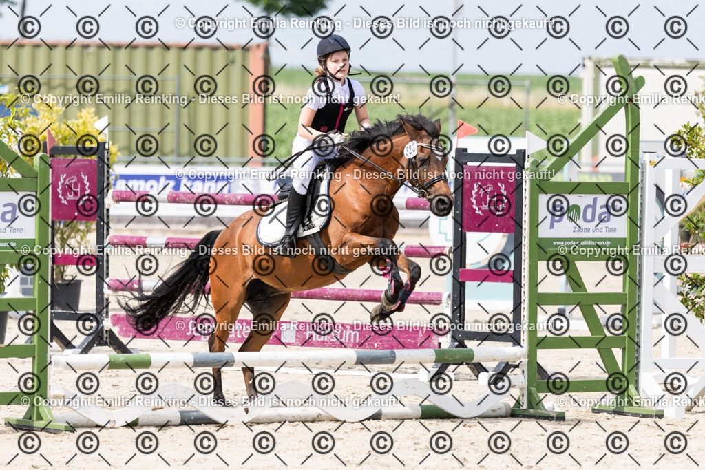 CL5A4159 | Emilia Reinking Fotografie - Realisiert mit Pictrs.com