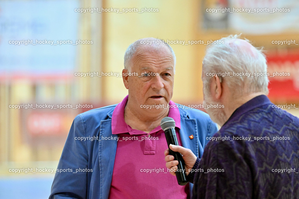SC Ferlach vs. ALPA HC Hard | Ferlacher Bürgermeister Ingo Appé, SC Ferlach vs. ALPA HC Hard, SC Ferlach vs. ALPA HC Hard am 30.04.2024 in Ferlach (Ballspielhalle Ferlach), Austria, (Photo by Bernd Stefan)