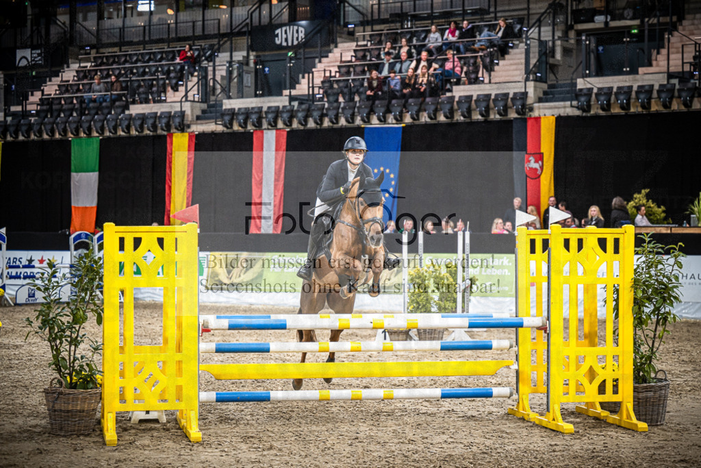 DOS_2895 | Entdecke hochwertige Reitturnierfotos von Foto Oger. Professionell, emotional und authentisch – jetzt Lieblingsmomente im Shop bestellen.Deutschlandweite Turnierfotografie. - Realisiert mit Pictrs.com