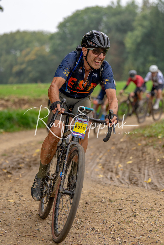 Ralf Eppink Photography 20251011_DSC02041 | Sportfotografie, Eventfotografie, Porträtfotografie, Radsport Fotograf, Triathlon Fotograf, Düsseldorf Fotograf, Köln Fotograf, Actionfotografie, Teamfotografie, Peoplefotografie, Business Portraits, Veranstaltungsfotografie, Reportagefotografie - Realisiert mit Pictrs.com