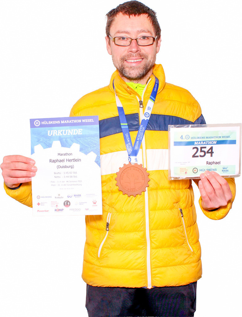 top-top.de-20260104-588 | Foto, Video, Fotografie, Videografie, Fotobox, DJ, Discjockey, Musik, Musikbox, Veranstaltung, Photobooth, Amazon, Ebay, Buchtipp, Bestseller, Autor, Verlag, Buch, Wesel, Hamminkeln, NRW, Dinslaken, Rees, Drohne, Hochzeit, Party, Fotobox, Wesel, Fotograf