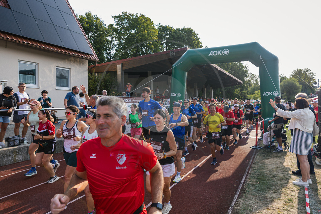 2026-07-26 Halbmarathon Moenchsdeggingen - 00012 | bastis.photos - Realisiert mit Pictrs.com