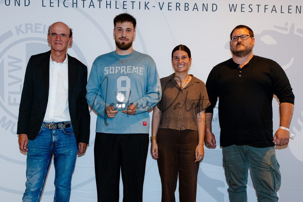 20260702-kreisfußballkonferenz-0095 | Das ist die Fotodatenbank für authentische Sportfotografie aus Münster: Markus Paletta fotografiert Teams, Sportler:innen, Kinder, Events & Unternehmen. - Realisiert mit Pictrs.com