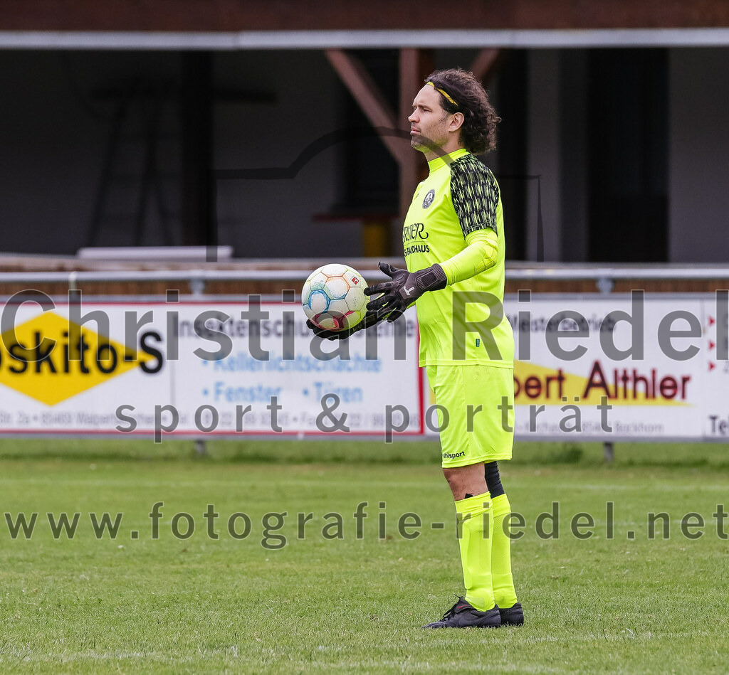 2023-07-02_091_SV_Walpertskirchen_II_gegen_FC_Herzogstadt_II | Walpertskirchen, Deutschland, 02.07.2023:
Fußball, A-Klasse 2023 / 2024, Testspiel, SV Walpertskirchen II gegen FC Herzogstadt II, Endergebnis: 2:0

Foto: Christian Riedel / fotografie-riedel.net