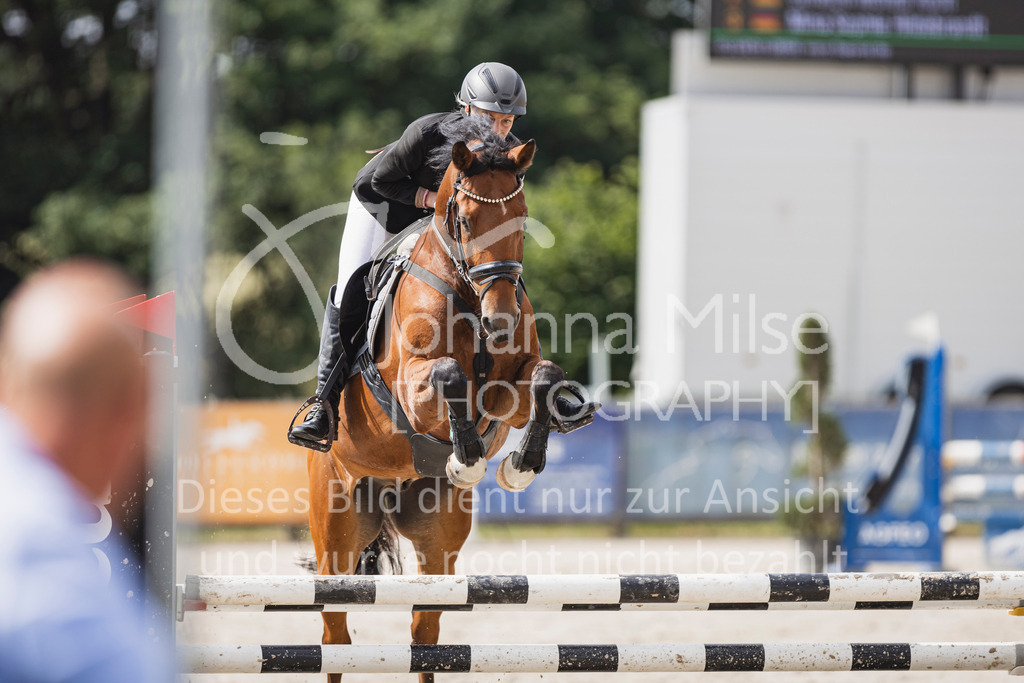 250628_PfSpTa_A2-Spr-205 | Deine schönsten Turniermomente als professionelle Fotos! Entdecke hochwertige Pferdesport-Fotografie im Online-Shop. Jetzt Fotos finden & bestellen!