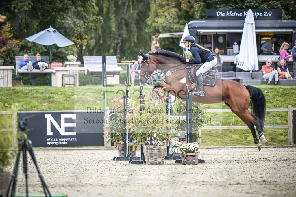 DOS_0500 | Entdecke hochwertige Reitturnierfotos von Foto Oger. Professionell, emotional und authentisch – jetzt Lieblingsmomente im Shop bestellen. - Realisiert mit Pictrs.com