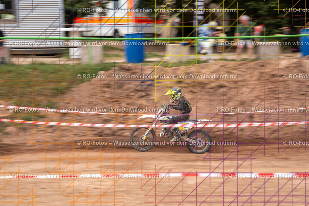 Niederwürzbach 4 Lauf-1795 | Sportfotografie von RO-Fotos: Motorsport, Motocross, Enduro, Laufveranstaltungen und Triathlon. Professionelle Fotos von Sportlern und Events. - Realisiert mit Pictrs.com