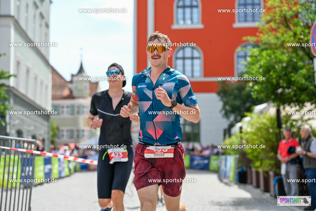SZI_8884 | Stadttriathlon Erding 2025. #yourpictrs #sportshot_your_pictrs @Sportshotphotography #stadttriathlonerding Copyright: www.sportshot.de