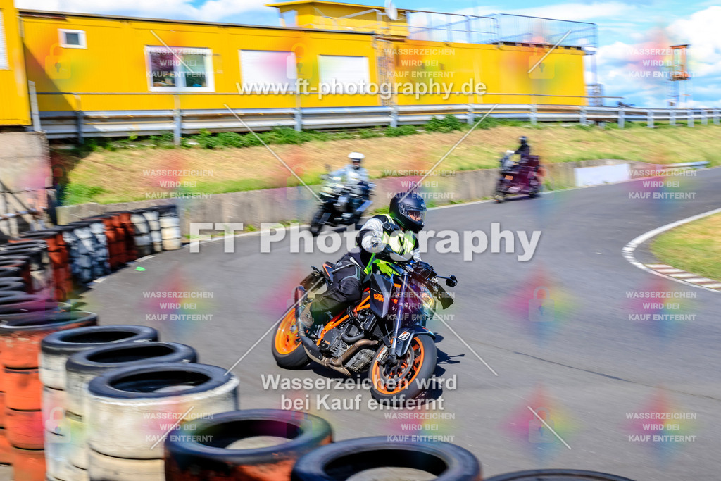 _OTO3879 | Hier findet Ihr Bilder von Touristenfahrten auf der Nürburgring Nordschleife oder von anderen Veranstaltungen die ich besucht habe. Viel Spass beim Durch Schauen 