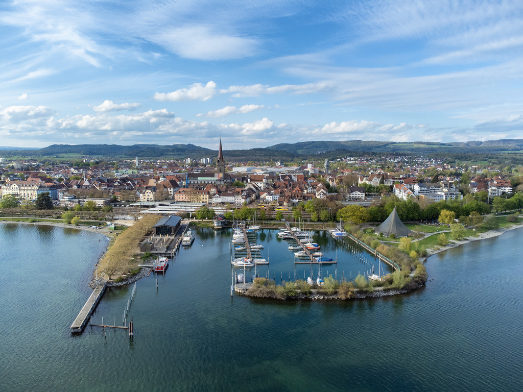 Radolfzellbilder_0420 | Luftbild von der Stadt Radolfzell am Bodensee - Realisiert mit Pictrs.com