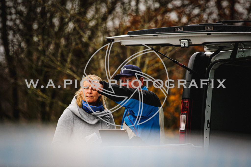 ..... | AUSTRIA, 24.11.24, 3.Radquerfeldein GP um das Sportzentrum Gunskirchen Image shows: Photo: Wapics / Andreas Willdoner