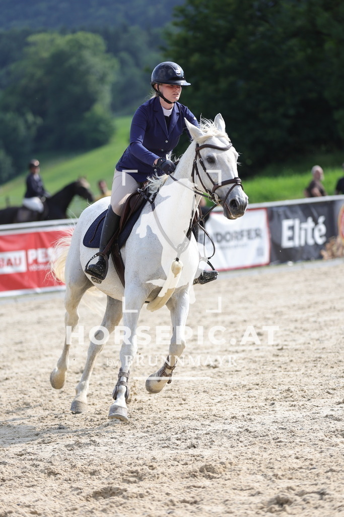 0P6A5945 | Willkommen bei Brunnmayr - Design & Fotografie – Ihrem Spezialisten für Reitturniere und Pferdeveranstaltungen in Oberösterreich, Salzburg und Bayern! Seit über 17 Jahren sind wir leidenschaftlich dabei.