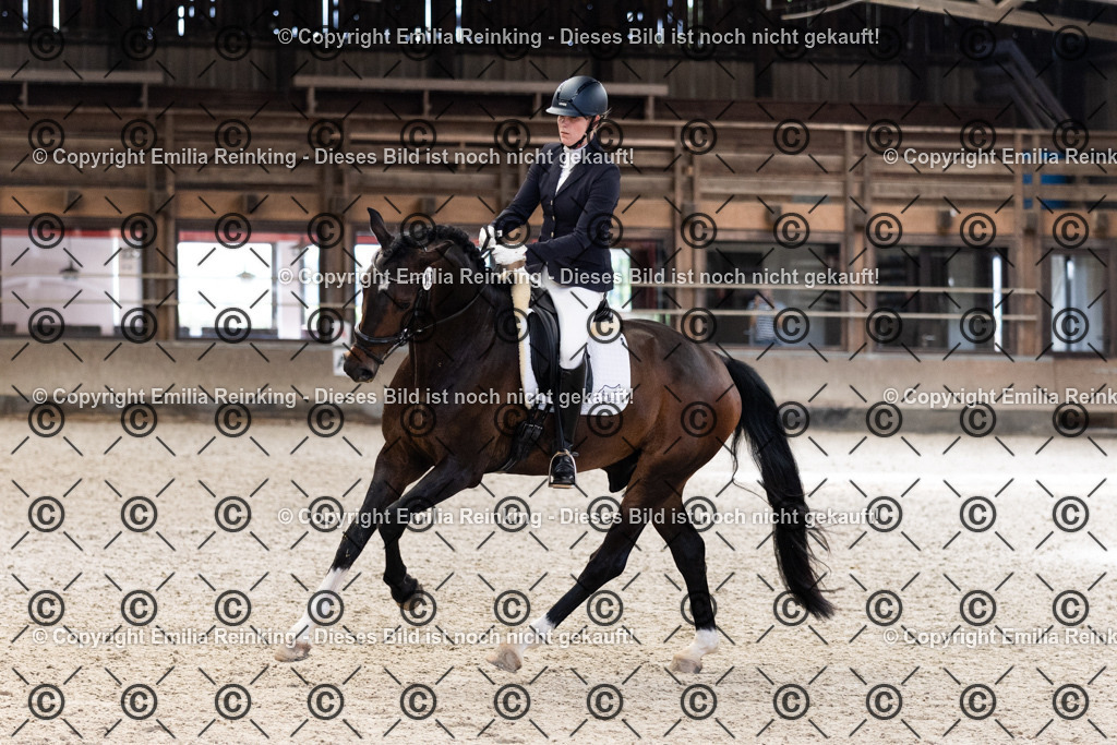 CL5A1579 | Emilia Reinking Fotografie - Realisiert mit Pictrs.com