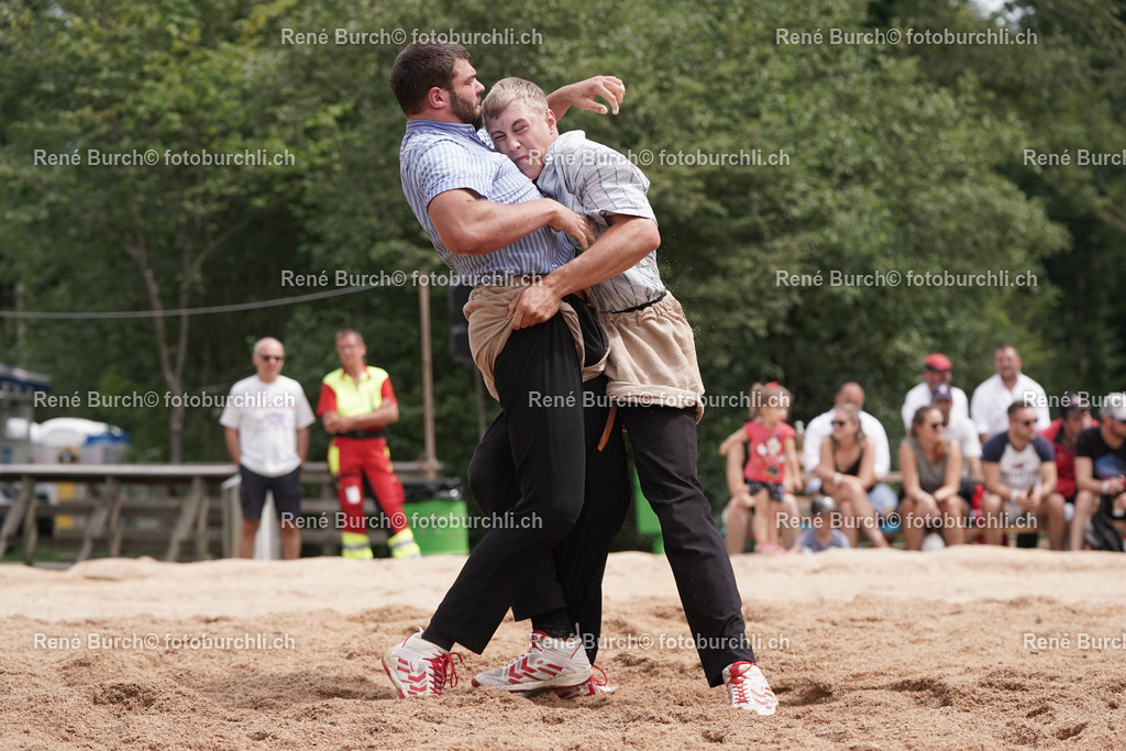 DSC09843-2 | René Burch leidenschaftlicher Fotograf aus Kerns in Obwalden.  Hier finden sie Sport, Landschaft und Natur Fotografie.
 - Realisiert mit Pictrs.com