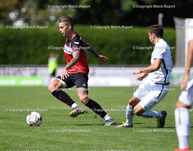 Fussball Regionalliga Suedwest 2019/2020    31.08.2019 | Fussball Regionalliga Suedwest 2019/2020    31.08.2019TSG Balingen - FC GiessenMarco Gaiser (li, TSG Balingen) gegen Christopher Spang (re, FC Giessen)FOTO: ULMER Pressebildagentur / Moritz LissxxNOxMODELxRELEASExxDie Abklaerung von Persoenlichkeitsrechten abgebildeter Personen obliegt dem Nutzer bzw. Auftraggeber