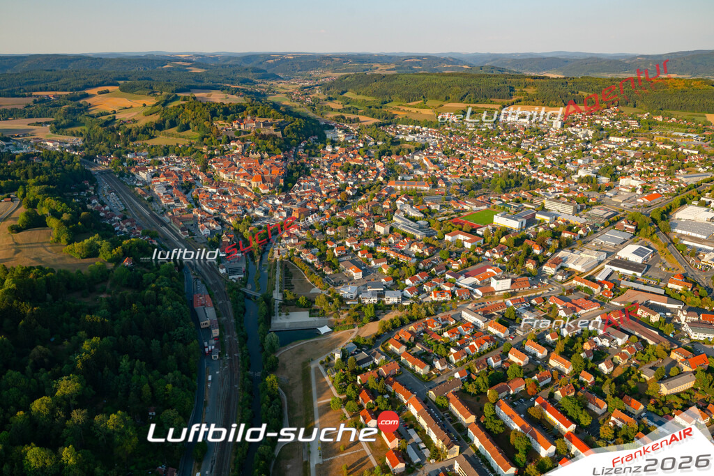 Das Luftbild der Stadt Kronach wurde 2018 vom Flugzeug heraus erstellt (keine Drohne) Aufnahmehöhe ca.400 Meter- hohe Auflösung für beste Druck-Qualität