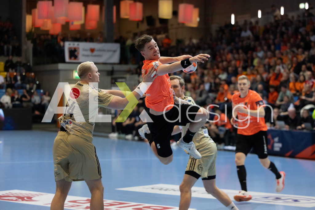 Handball I Herren I Saison 2025-2026 I EHF EUROPEAN LEAGUE 2025/26 | Men I Main Round I 2. Spieltag I Kadetten Schaffhausen - TSV Hannover-Burgdorf I 24.02.2026 | 6 Odinn Rikhardsson (IS) (Kadetten Schaffhausen) – Flügel rechts - Realisiert mit Pictrs.com