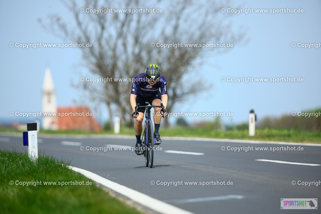 594_TRA56741 | Neusiedlersee Radmarathon 2026@sportshot_your_pictrs #yourpictures#roadtowm2029 #nrm #neusiedlerseeradmarathon #neusiedlersee #neusiedlerseetourismus #burgenland #mörbisch #nrm26 #burgenlandtourismus #voglundco #poweredbyburgenlandtourismus #radsport #rad #marathon #ucigranfondo #visitburgenland #ucigranfondoworldseries