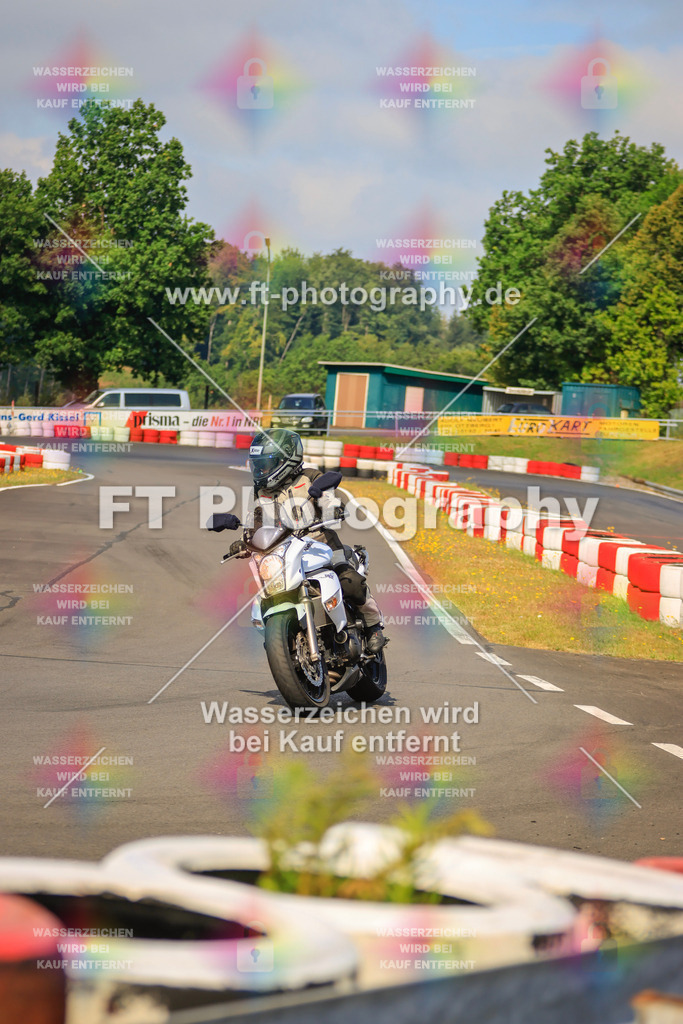 _DSK2364 | Hier findet Ihr Bilder von Touristenfahrten auf der Nürburgring Nordschleife oder von anderen Veranstaltungen die ich besucht habe. Viel Spass beim Durch Schauen 