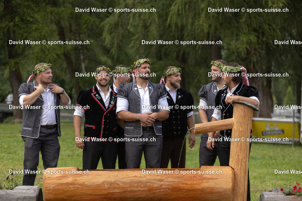 Collaud Romain - Kramer Dorian - Balimann Sandro - Gapany Benjamin - Tugulea Marcel - Moser Steven et Kramer Lario  | sports-suisse.ch