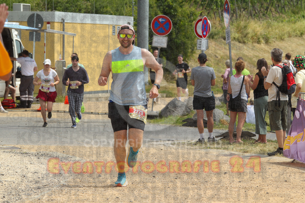 250614_1222_EV4_9771 | Sportfotografie im Rhein-Sieg Kreis, Köln, Bonn, NRW, Rheinland Pfalz, Hessen, etc. Unser Tätigkeitsfeld umfasst den Laufsport vom Volkslauf über den Marathon, Duathlon, Triathon bis zum Ultralauf wie Kölnpfad Ultra oder Schindertrail.
