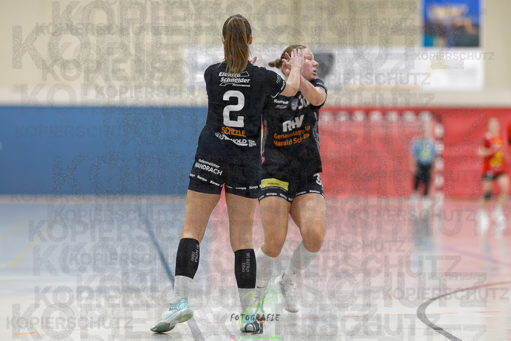 Frauen Regionalliga (HHV); HSG Wettenberg - HSG Twistetal | Frauen Regionalliga (HHV); HSG Wettenberg - HSG Twistetal am 08.11.2025 in Launsbach (Wettenberg) (Halle GS Launsbach (Wettenberg))Photo © 2025 - Jörg Heinrich - Realisiert mit Pictrs.com