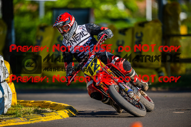 MaZZes_FotoMatrix_230610_0445 | S2