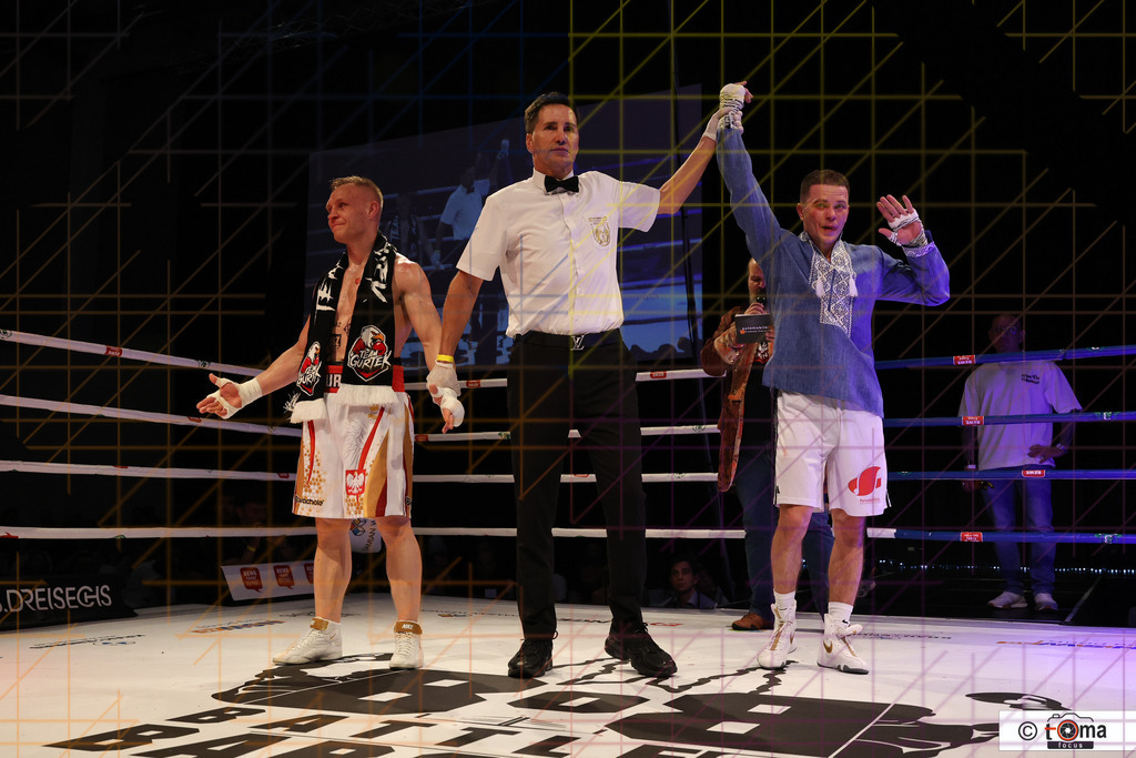 Atahmanchuk vs Gurtek 25.04.2026 tomafocus Tb00128 | professionelle Sport- und Eventfotografie von Tomafocus – dynamische Bilder, emotionale Momente und hochwertige Aufnahmen für jeden Anlass. - Realisiert mit Pictrs.com