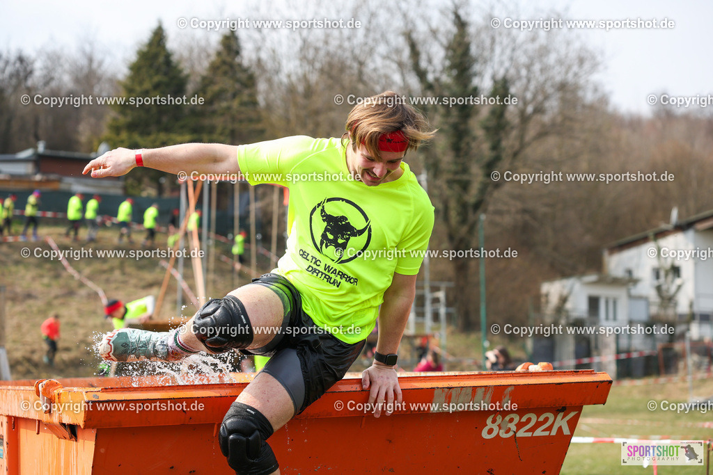 LUR_3739 | Celtic Warrior Dirth Run #celticwarriordirtrun #ocr #kidsrace #celtinis #sprint #wallhalla #dirtrun #donnerskirchen#celticwarriordirtruniscoming #celticwarrior #allout #battle #endurance #ultra #celticwarriorultra #yourpictrs #sportshot_your_pictrs