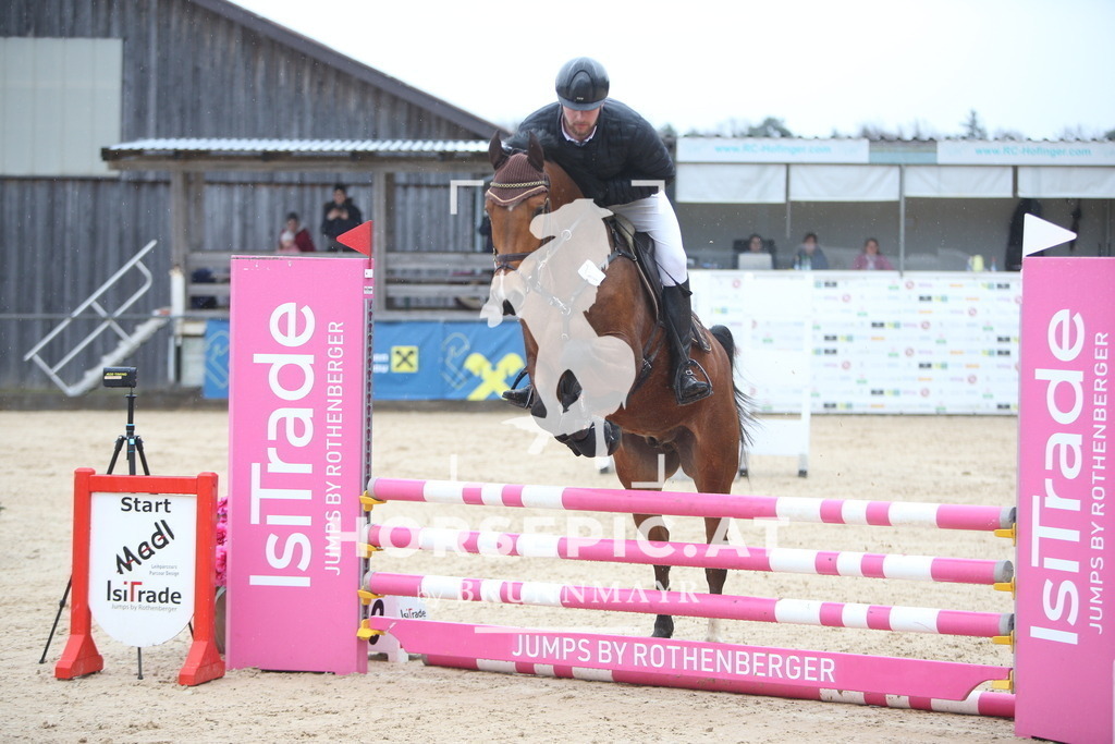 AS8V9380 | Willkommen bei Brunnmayr - Design & Fotografie – Ihrem Spezialisten für Reitturniere und Pferdeveranstaltungen in Oberösterreich, Salzburg und Bayern! Seit über 17 Jahren sind wir leidenschaftlich dabei.