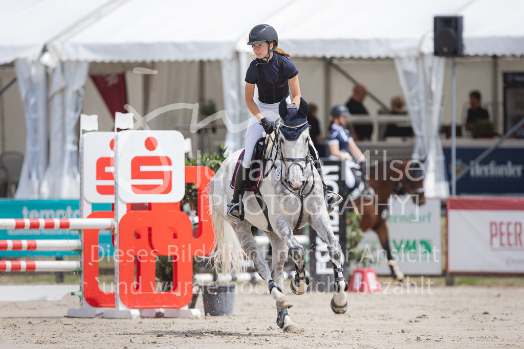 220612_LüPfSpTa_Stil-A1_CWD-418 | Lützower Pferdesporttage
Stilspringprüfung Kl.A** Qualifikation zum CWD Kids Cup 2022 JUN
12.06.2022