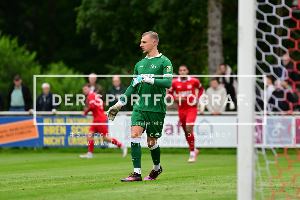 Fußball I Herren I Saison 2025-2026 I Oberliga I 3. Spieltag I TSV Buchholz 08 - SC Victoria Hamburg I 22385 | Der Sportfotograf. - Realisiert mit Pictrs.com