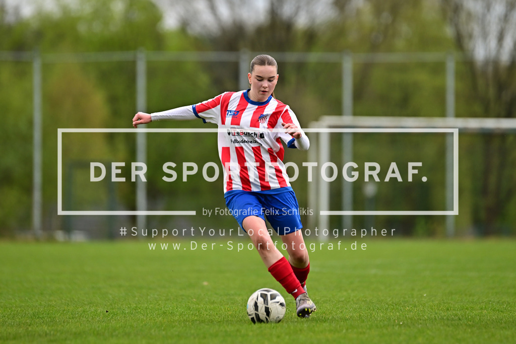 Fußball I Frauen I Saison 2025-2026 I Kreisliga I 13. Spieltag I FC Rosengarten - SV Ahlerstedt-Ottendorf IV I 168402 | Der Sportfotograf. - Realisiert mit Pictrs.com