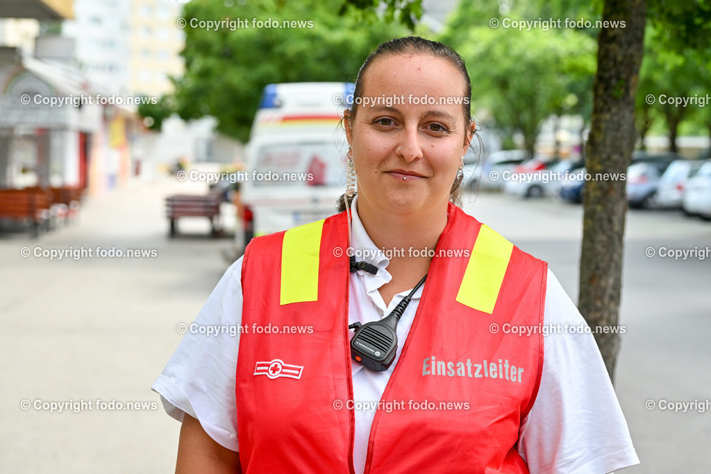 Pressekonferenz Ansfelden_ Gasexplosion_ 28.06.2023-33 | 28.06.2023 Pressekonferenz, Ansfelden Gasexplosion, im Bild Christina Plachy (Einsatzleiterin Bettenlager im Stadtsaal Ansfelden)
