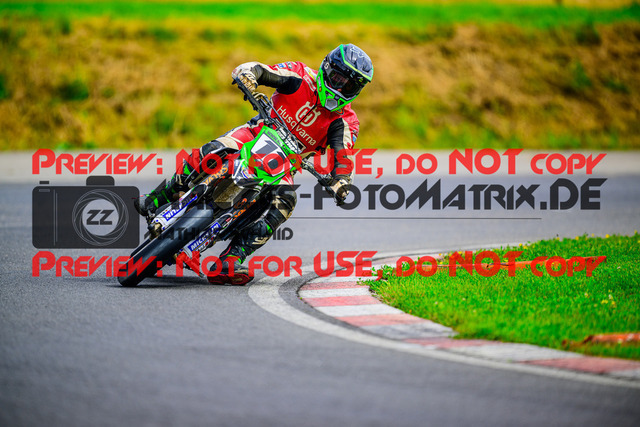 MaZZes_FotoMatrix_240609_6007705_8052 | YOUNGSTER