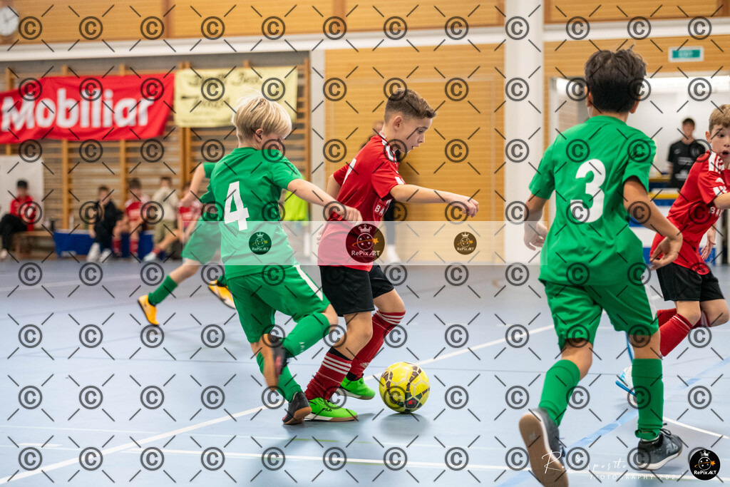 20241201_FCR-Hallenturnier-Ea_RAW-3_014 | Sport und Naturfotografie von Roberto Esposito zeigt echte Momente Bewegung und die Schönheit der Natur. Ausdrucksstarke Bilder schaffen Emotionen.