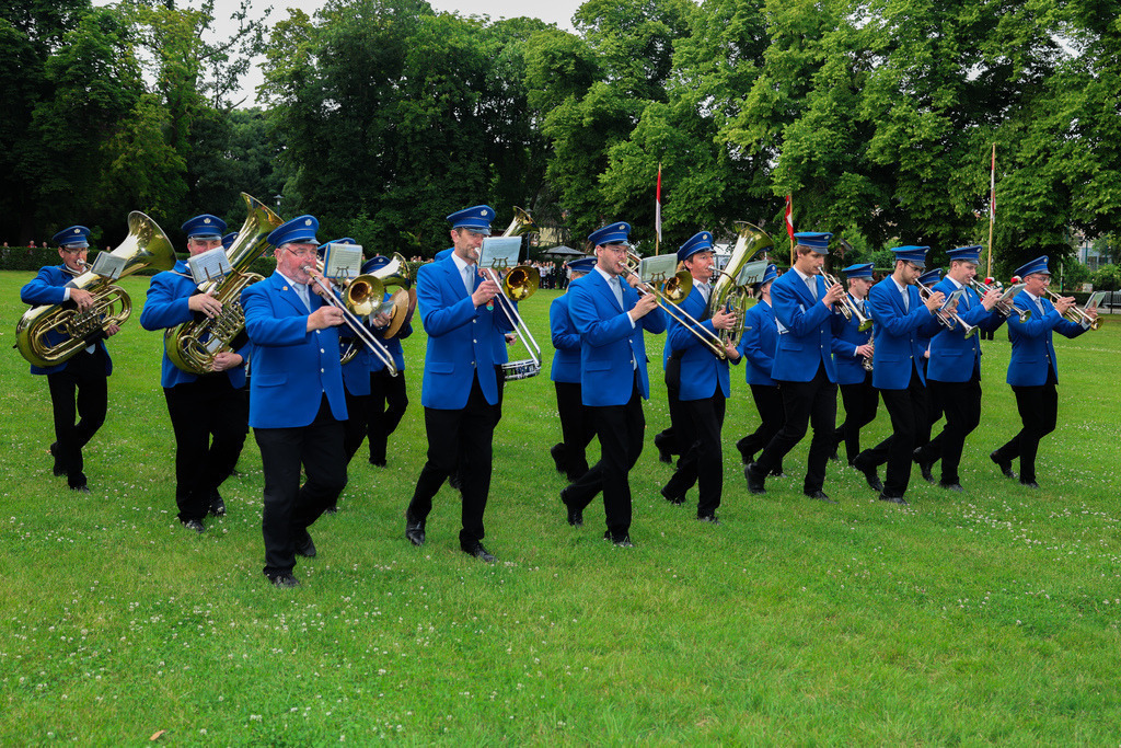 top-top.de-250601-122 | Foto, Video, Fotografie, Videografie, Fotobox, DJ, Discjockey, Musik, Musikbox, Veranstaltung, Photobooth, Amazon, Ebay, Buchtipp, Bestseller, Autor, Verlag, Buch, Wesel, Hamminkeln, NRW, Dinslaken, Rees, Drohne, Hochzeit, Party, Fotobox, Wesel, Fotograf