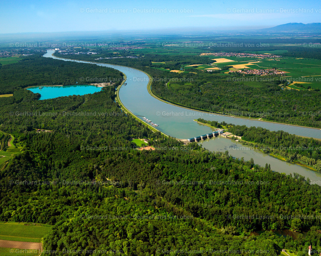 2700057 | Rhein bei Jechtingen mit Staustufe