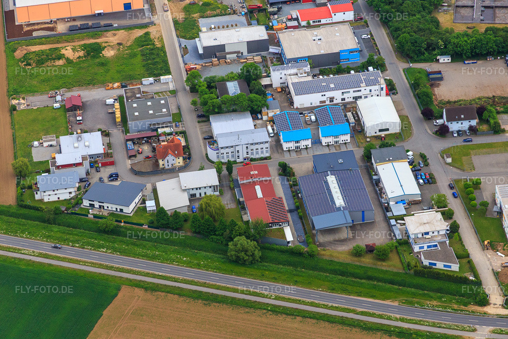 Luftbild: Industriegebiet Lindberghstraße mit Bowcraft GmbH und PSH Bau GmbH in Bensheim im Bundesland Hessen in Deutschland. Foto: IMG_088974.jpg vom 20.05.2016 durch Werner Riehm/FLY-FOTO.deWWW.BOWCRAFT.DE
